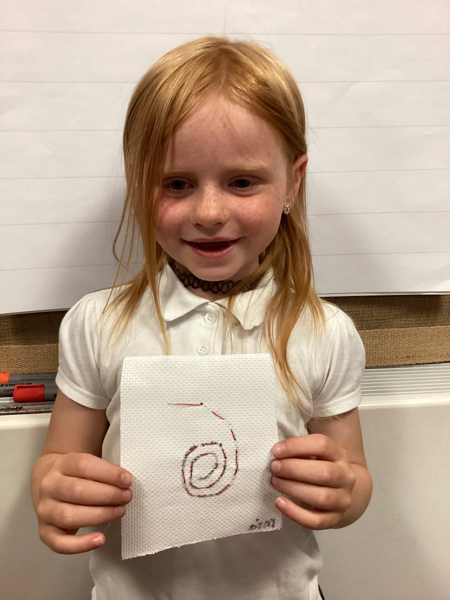 JCAWakefield's tweet photo. Year 2 are striving to apply their running stitch to their weather design to stitch their weather symbol! We had to persevere to create small, equal stitches. The curves and corners were very challenging! 🧵🪡
@JCA__Art #PrimarySewing https://t.co/4m4OSsnDya