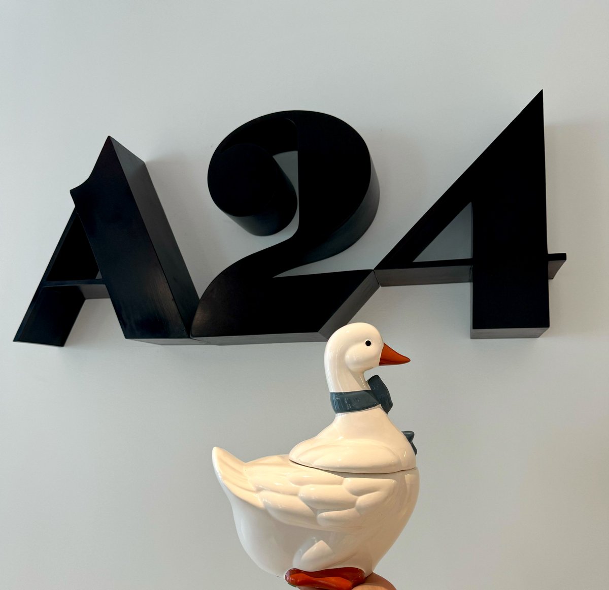 Celebrity appearance 🦢 #MaXXXine