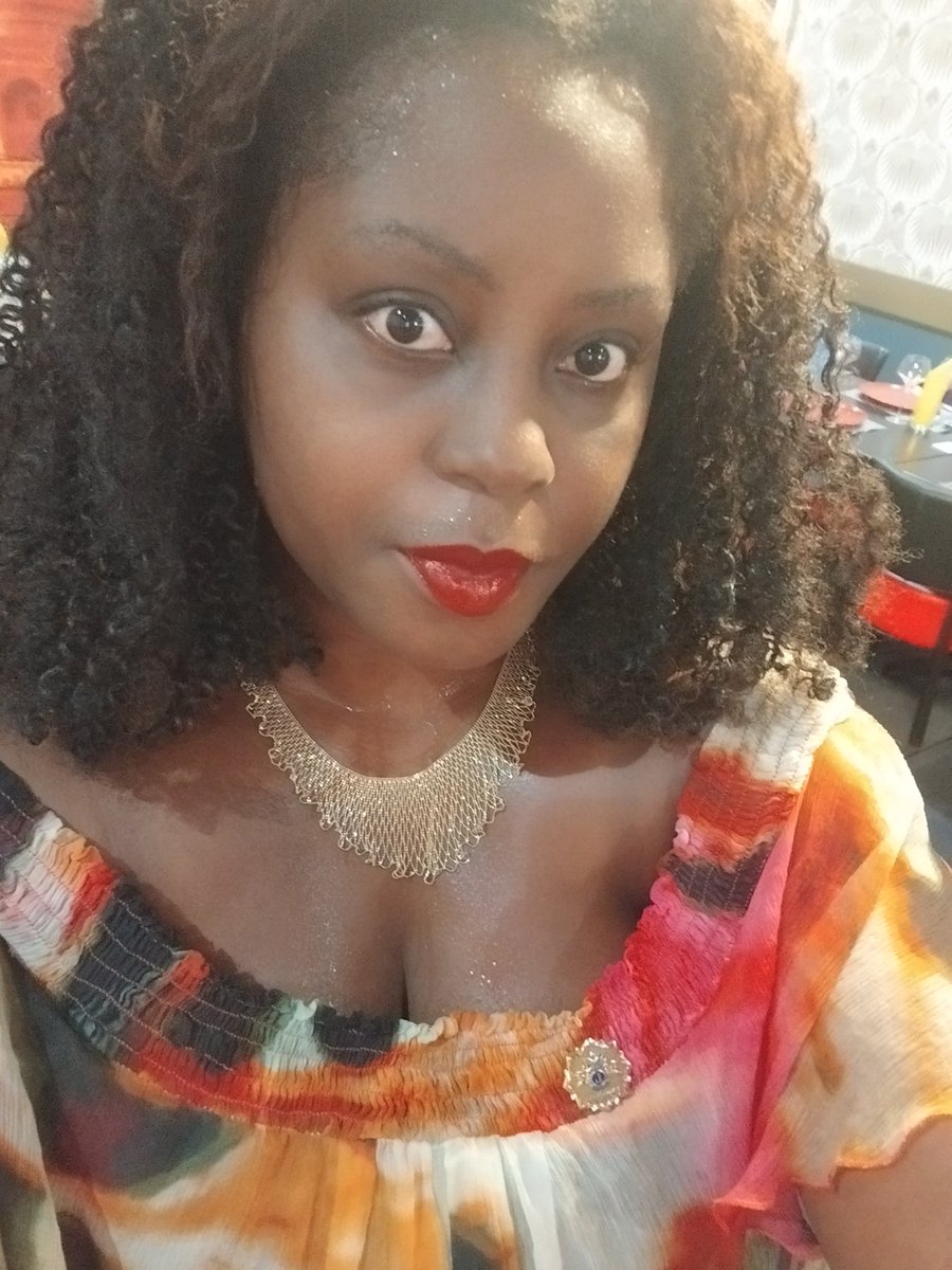 AudreyFlobinus's tweet photo. Je remercie mon Club, le Lions Club de Fort de France Doyen des Antilles et Guyane françaises et sa présidente (2023-2024) pour cette marque de reconnaissance en lien avec mon engagement au service de l'humanité notamment dans le cadre des activités du club pour la période. https://t.co/dHMelLPCKS