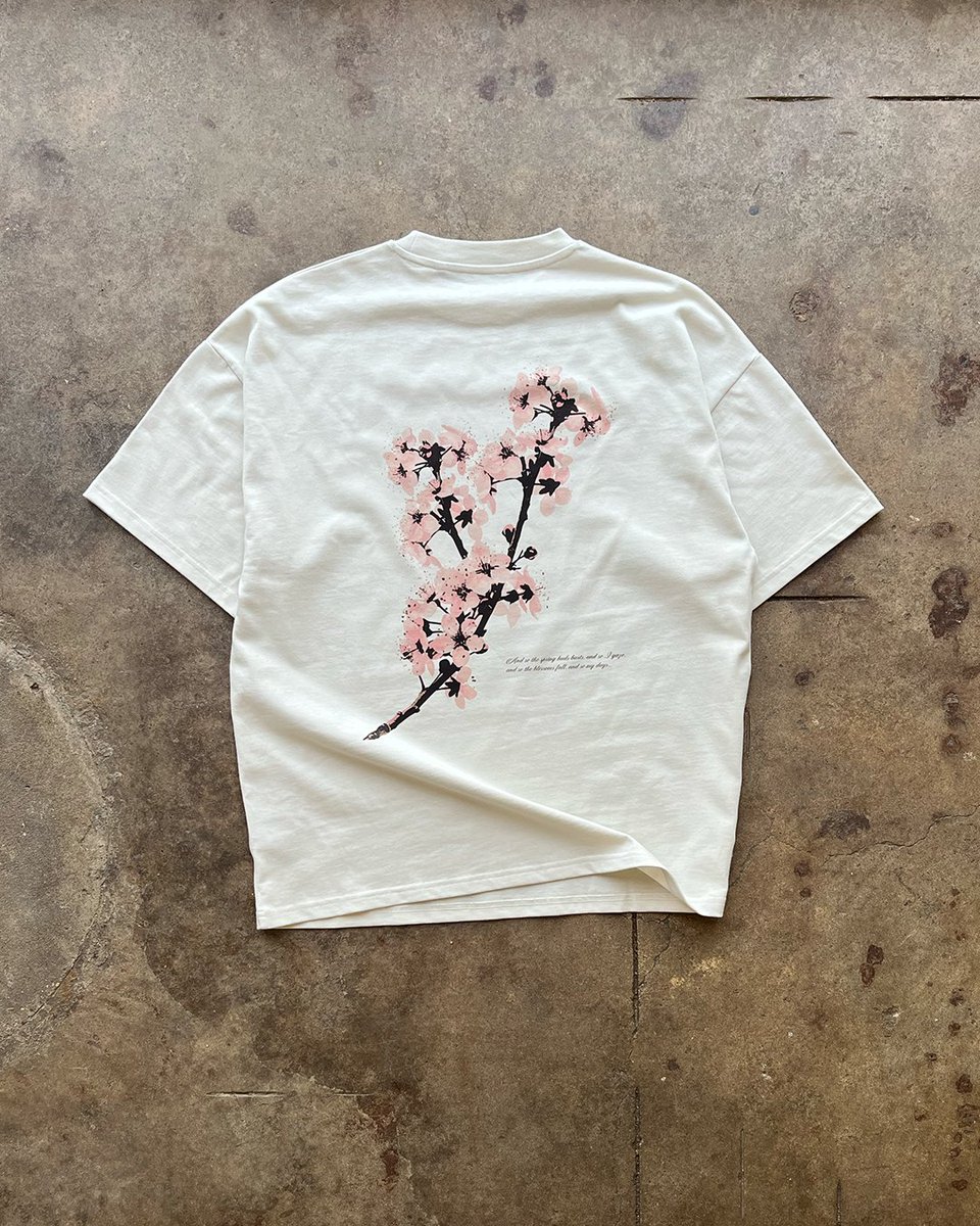 SS24 Tees —

The newest collection of our Oversized Lux Tees in 3 new designs 🇯🇵