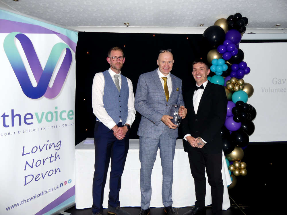 We're thrilled to have sponsored the 'Volunteer of the Year Award' at The Voice Local Hero Awards on Saturday 6th July! 📷
A huge congratulations to Gavin Lane who won this category, and to Barum Boxing Club where he volunteers.
#award #sponsor #volunteer #devon
<a href="/TheVoiceNDevon/">The Voice North Devon</a>