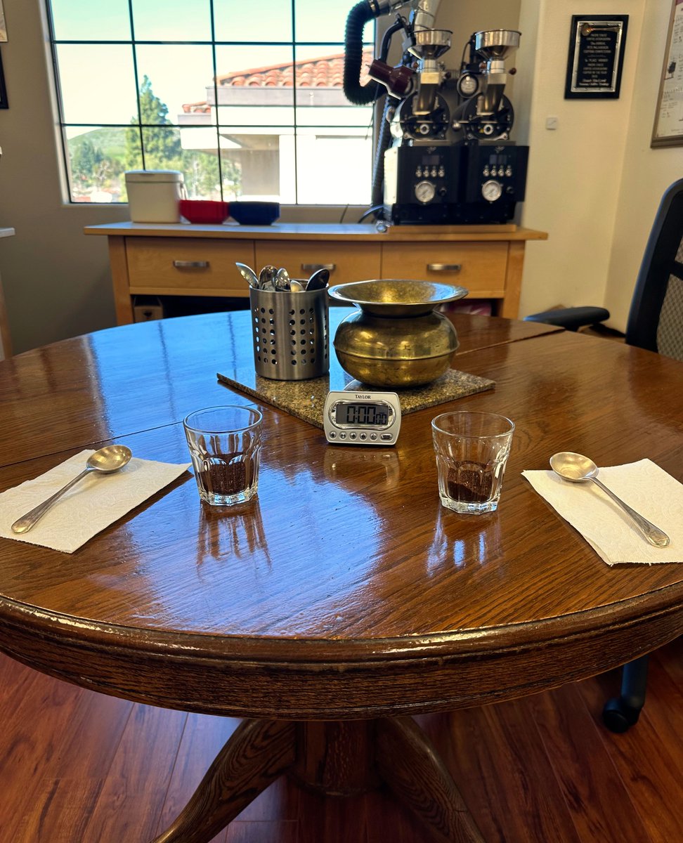 VournasCoffee's tweet photo. Love starting the week with a cupping! Great results from this new crop of Sumatra that we're checking out. ☕️☕️☕️

#coffeesourcing #coffeecupping #coffeeroasting https://t.co/SEPe1MFhA2