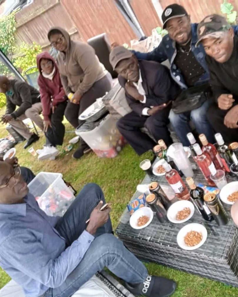 MarshalPapworth's tweet photo. Making memories &amp; a network to last a lifetime ✨️ 

"I want to extend our heartfelt gratitude to Ed  &amp; his family for hosting us at your home. Your hospitality was truly exceptional and made us feel so welcome."
#nearlyhometime #networking #scholars https://t.co/ontMdPrNcb