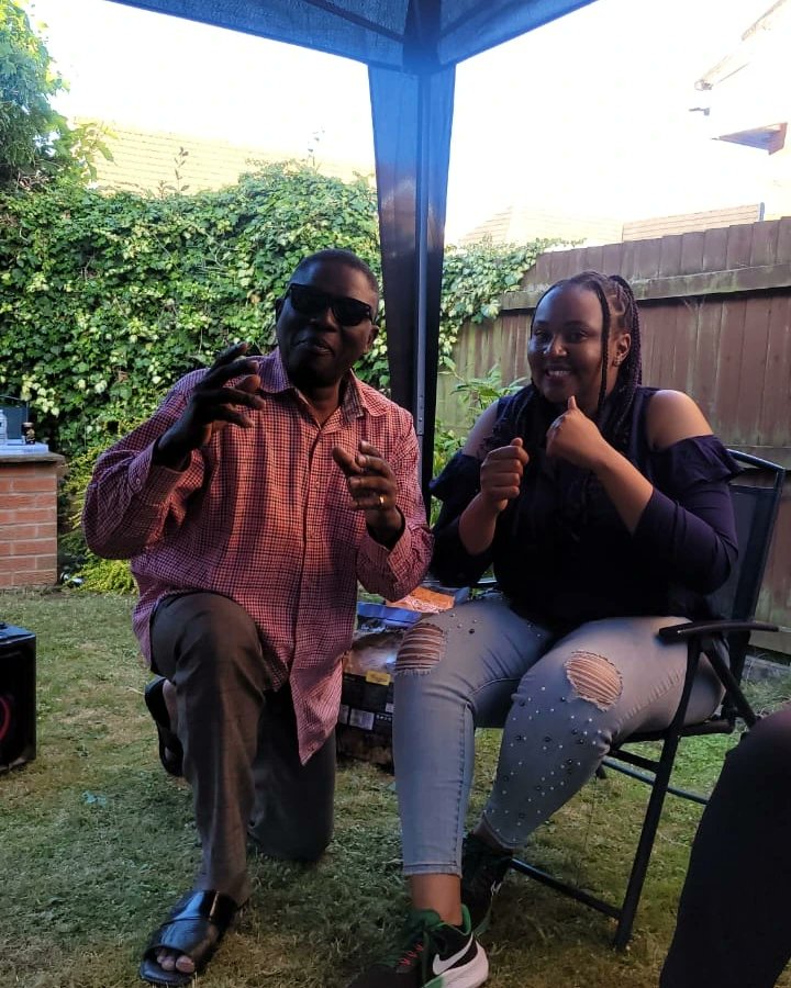MarshalPapworth's tweet photo. Making memories &amp; a network to last a lifetime ✨️ 

"I want to extend our heartfelt gratitude to Ed  &amp; his family for hosting us at your home. Your hospitality was truly exceptional and made us feel so welcome."
#nearlyhometime #networking #scholars https://t.co/ontMdPrNcb