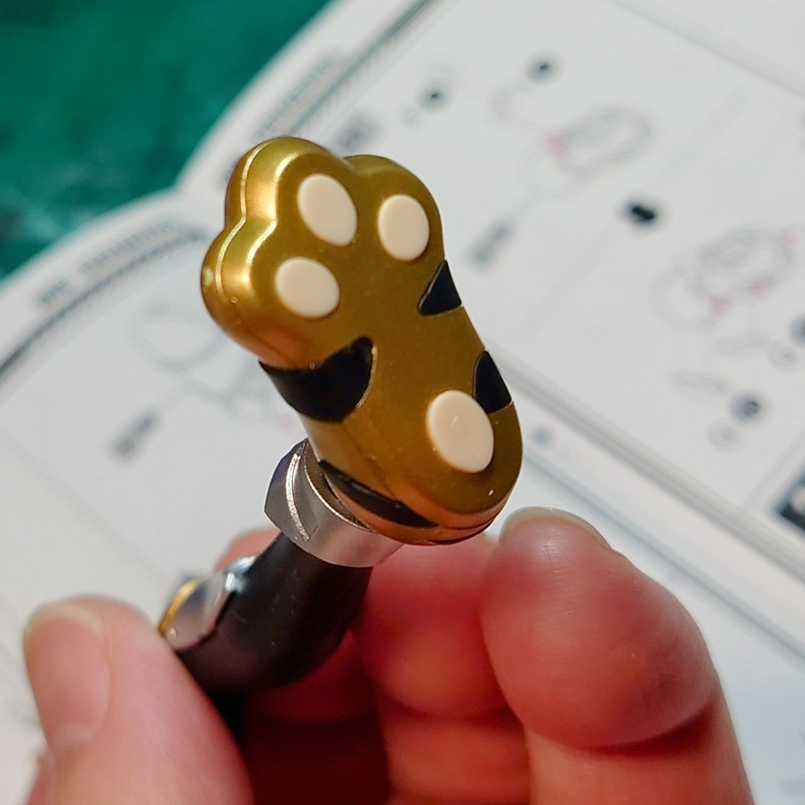 rikuchina's tweet image. ウホホ♪
可愛すぎやしませんか？？
(普通の足もあります)
#影寅虎
#将魂姫
#MSGENERAL