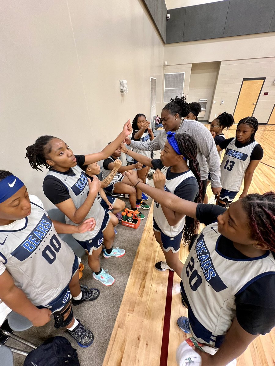 SHBearsGBKB's tweet image. We're baaaaaaaaaaaaaack!!!