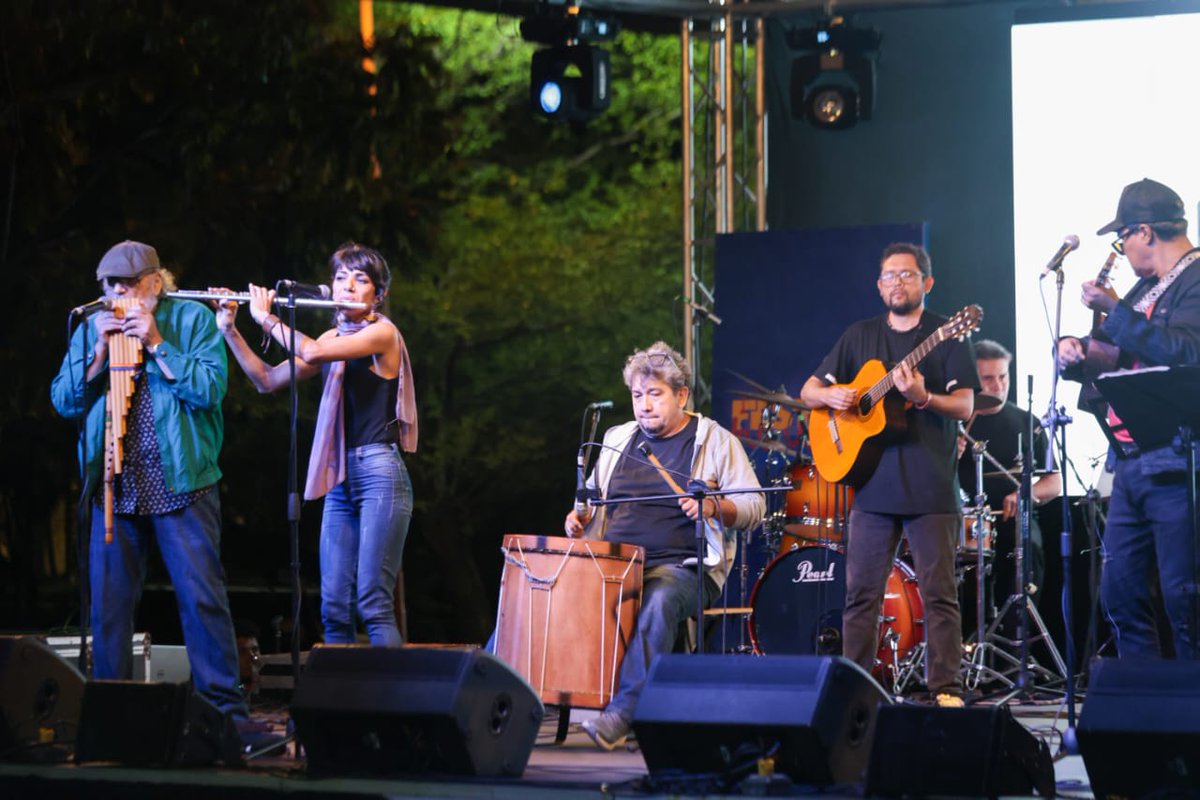 Fotos cortesía Jacobo Méndez.
Momentos Festival Mundial Viva Venezuela.