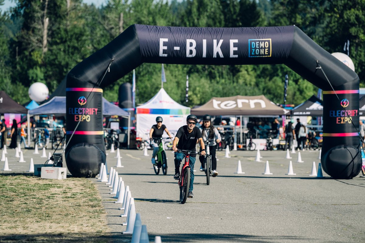 DemoDaysFest's tweet photo. FIVE MORE DAYS TILL DENVER‼️🤩 Whatcha excited to check out this weekend? 👀

Secure your tickets at the link below! 🔗

https://t.co/slQLLGc1X4

#ElectrifyExpo #EEDEN24 https://t.co/LXujc8yghl