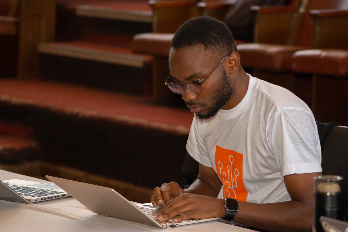 Postman Student Community | Kenya tweet media