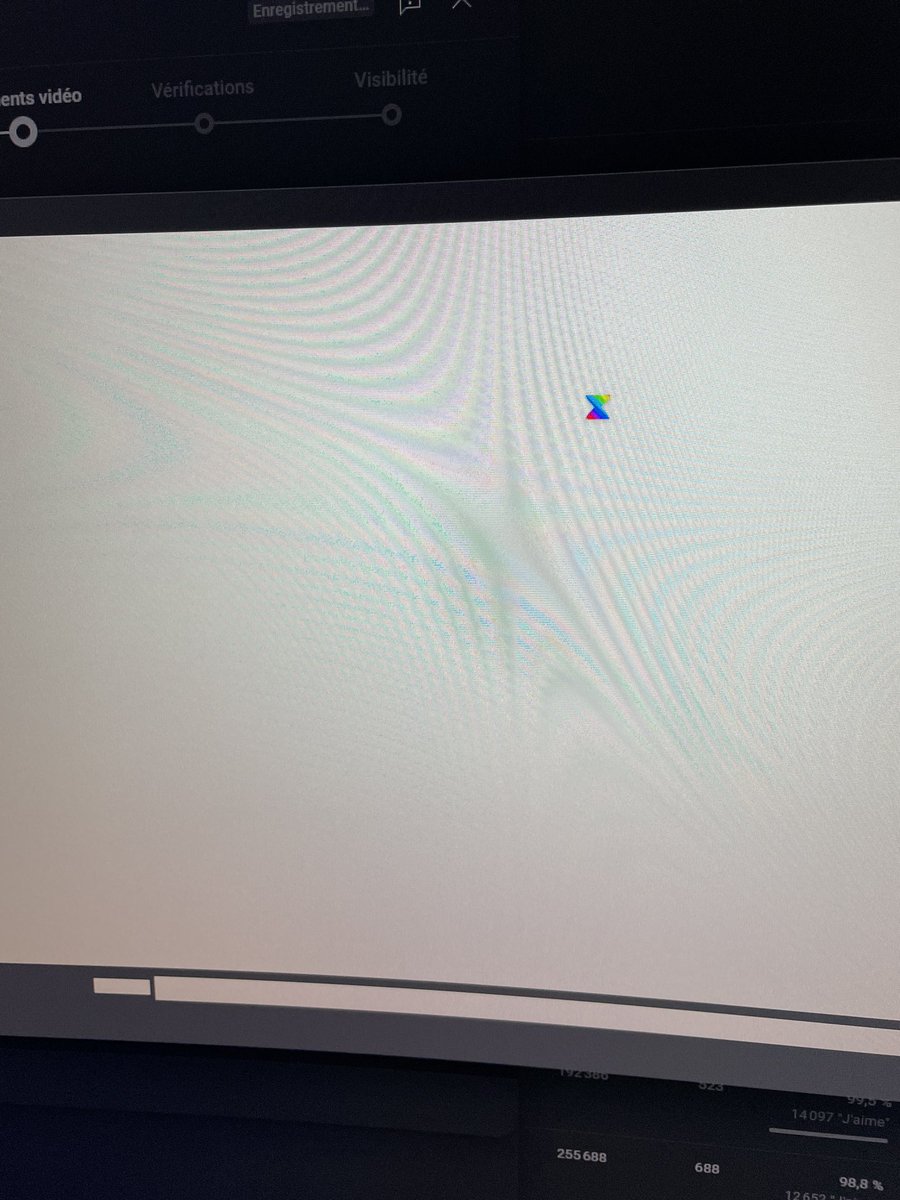 C'est terrible l'explorer Windows qui plante quand on veux importer un truc sur un navigateur, y'a que moi ou ca fais ca en ce moment ?