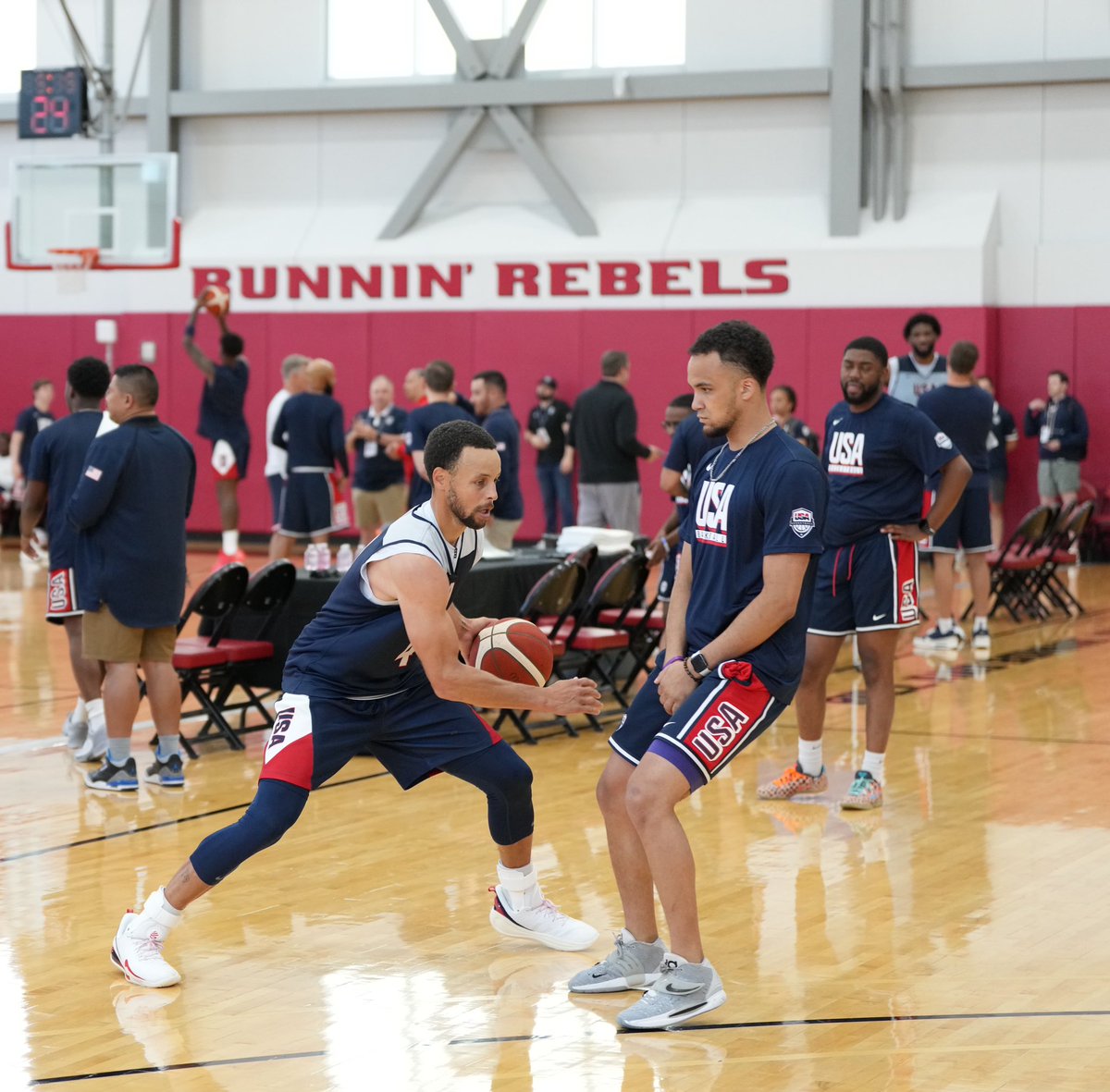 Aquinas Boys Basketball tweet media