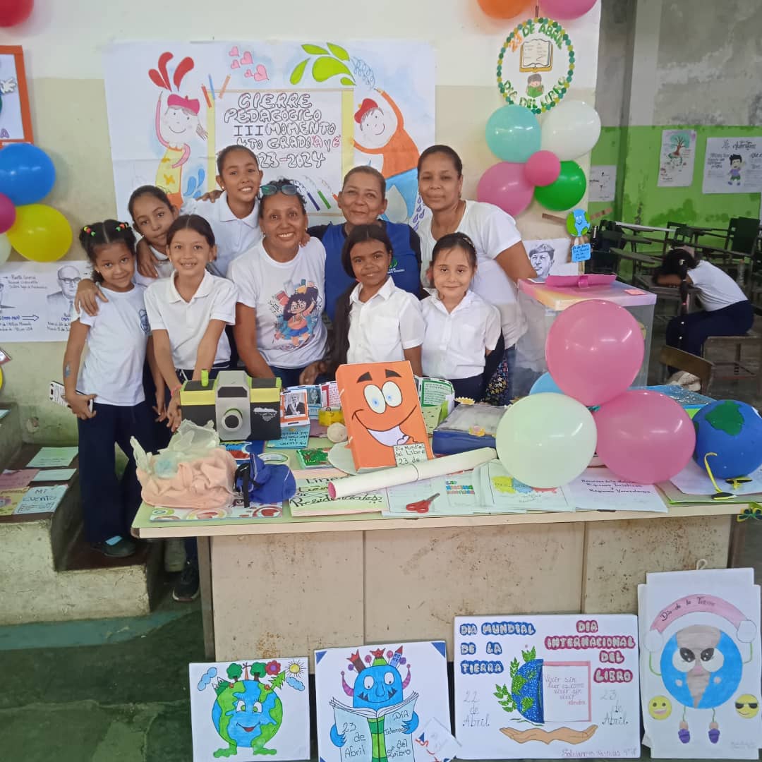 Cierre pedagógico Culminación del año escolar 2023-2024. 
EBE Simón Rodríguez del Municipio Zamora. 

¡Aragua Es Educación! 
#PalabraEres 
<a href="/NicolasMaduro/">Nicolás Maduro</a> 
<a href="/_LaAvanzadora/">Yelitze Santaella</a> 
@MPPEDUCACION 
<a href="/Soykarinacarpio/">Karina Carpio</a> 
<a href="/LeiraSuarezPsuv/">LeyraSuarezPsuv</a>