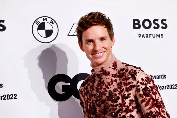 MCDV2's tweet image. Not only a #TalentedActor, but also a beautiful #Model!!!
#EddieRedmayne at The  "GQ #MenoftheYear" Awards 2022 on December 1, 2022 in Berlin, Germany.
@GQ_Germany @GQMagazine 
#AwardsWinner #Germany
Photo Isa Foltin Getty Images