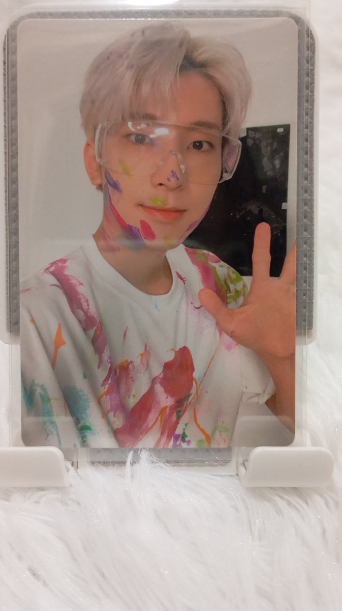 CheolHan30340's tweet photo. { 📓 } wts lfb   .ᐟ 

 𐙚 Face the sun Carver 
     ╰  Wonwoo pintura

₱  150 1:1
₱ 180 (tingi)

⭑ onhand
⭑ Mop : Gcash 

⭑ #yuecarts https://t.co/k8VjXD5773