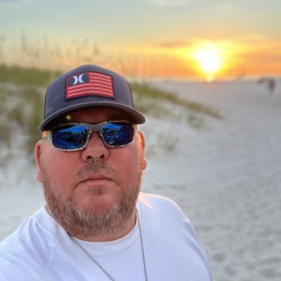 Dan tweet media