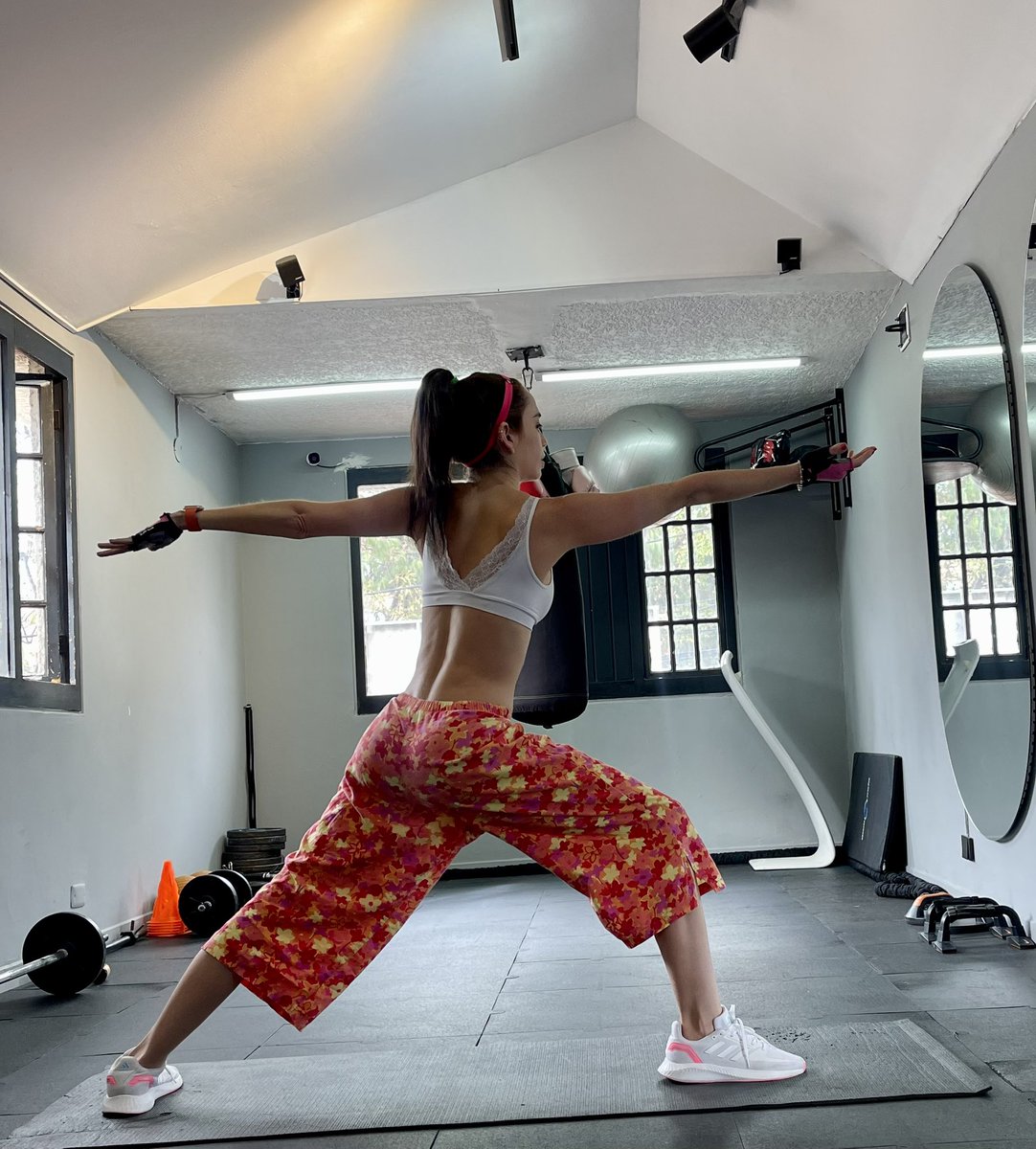 AmaliaSalgadoR's tweet photo. Los menos del #ejercicio 🟰

➖Grasa
➖Ansiedad 
➖Enfermedades 
➖Estrés 
➖Sedentarismo 

#FitTec #Bogota #Fitness #PlanesBogota https://t.co/lm5c4H3NUh