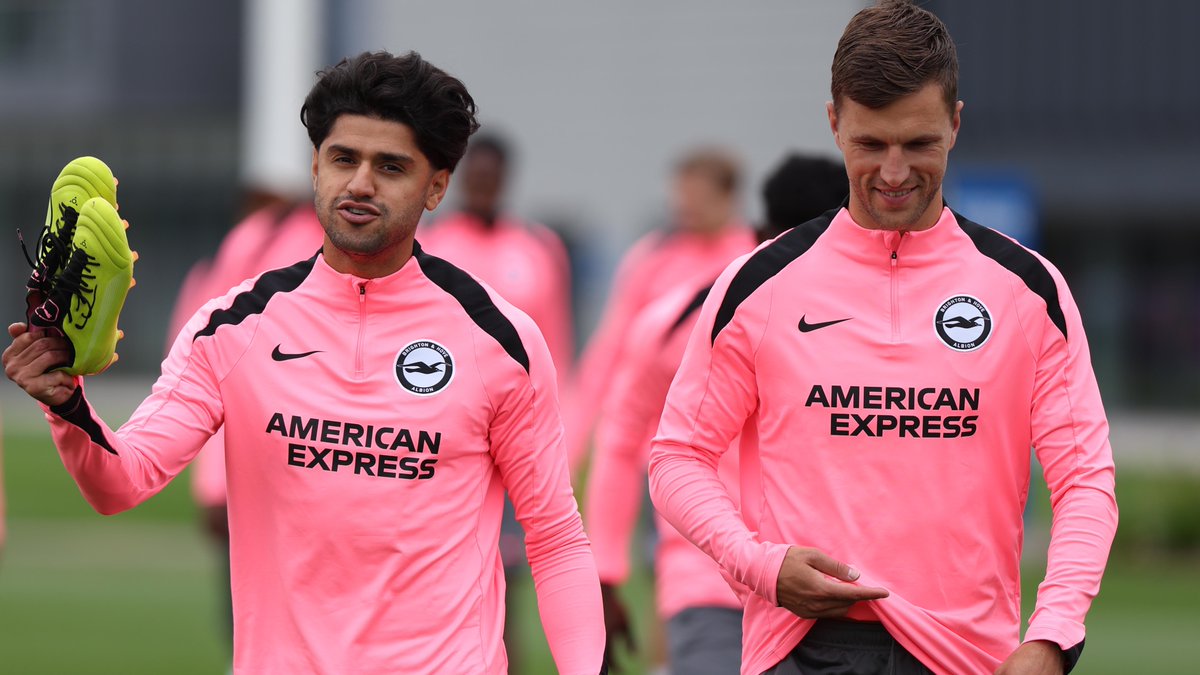 OfficialBHAFC's tweet photo. First day on the grass means lots of smiles! 😁 https://t.co/a1dOe9TL1Z