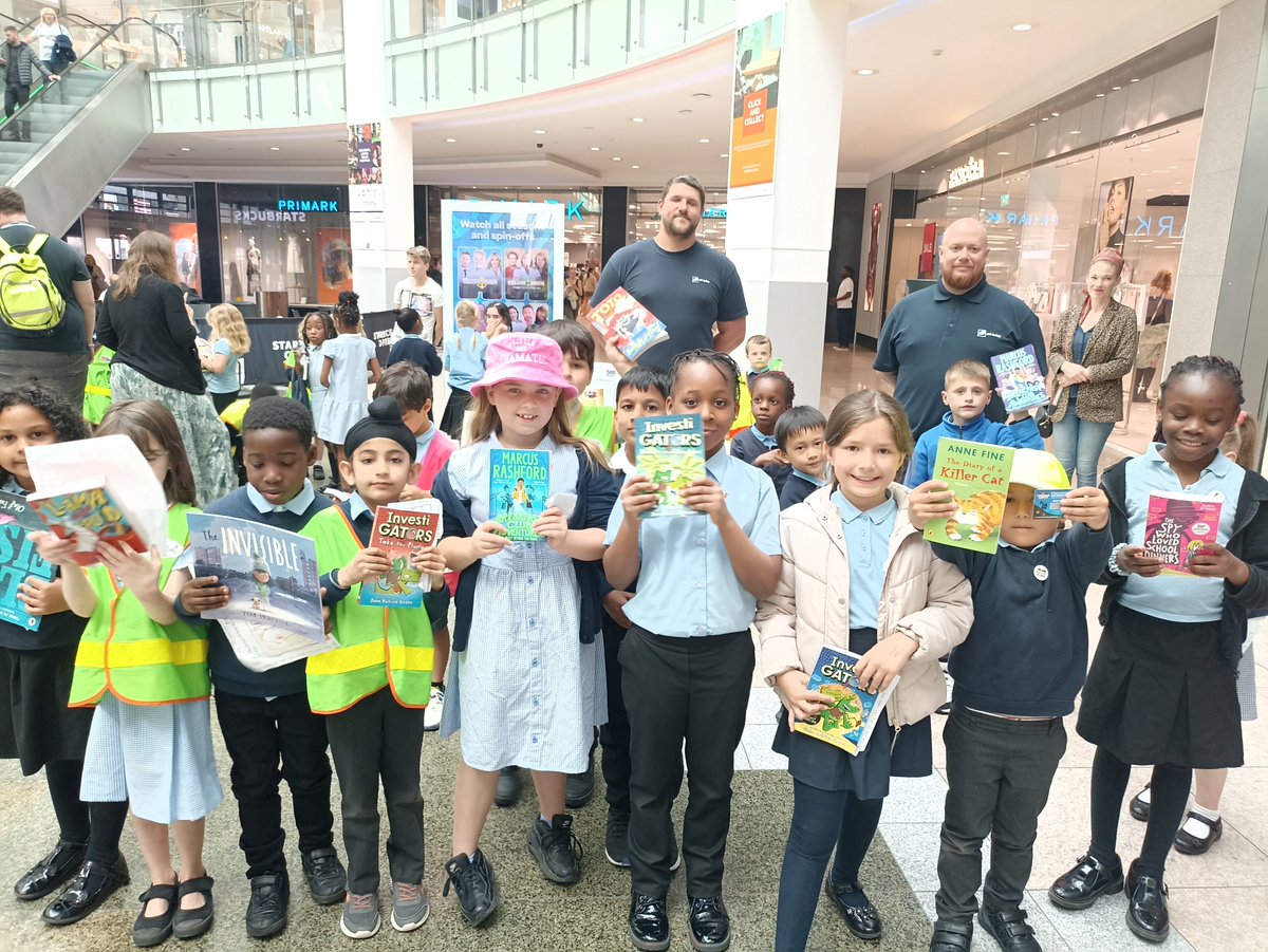 To mark the end of a year supported by the National Literacy Trust promoting early reading in school, years 1,2 and 3 spent a fun-filled afternoon in Drake Circus celebrating all things reading - they even got to choose their own book to take home.