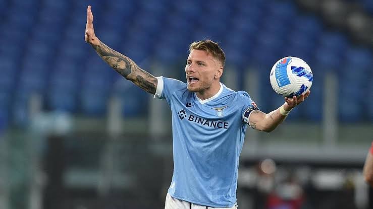 Son görüşme gerçekleşti.
Hayırlı olsun 🔥🔥🔥🔥
2 yıllık sözleşme.
Oyuncu İstanbul'a davet edildi.