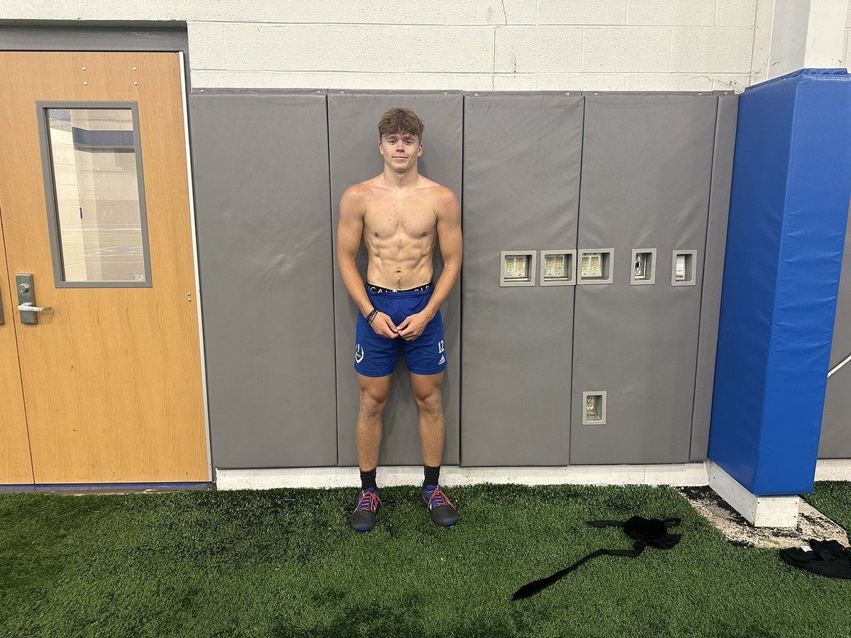 ✭LᴀGʀᴀɴɢᴇ Hɪɢʜ Fᴏᴏᴛʙᴀʟʟ✭ tweet media