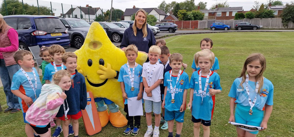 Newport Cricket Club (@newportshropcc) on Twitter photo After eight fun filled weeks, our wonderful All Stars finished on Friday night and after their final session they had their presentations with a visit from The All Star, Twinkle. 🏏 🌟
<a href="/CricketShrops/">Cricket Shropshire</a> <a href="/allaboutnewport/">All About Newport ⭐️</a> After eight fun filled weeks, our wonderful All Stars finished on Friday night and after their final session they had their presentations with a visit from The All Star, Twinkle. 🏏 🌟
<a href="/CricketShrops/">Cricket Shropshire</a> <a href="/allaboutnewport/">All About Newport ⭐️</a>