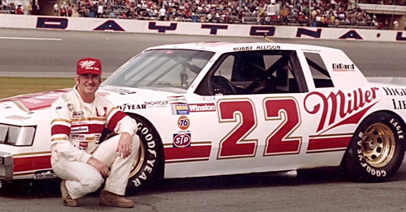 Carsforsale.com tweet media