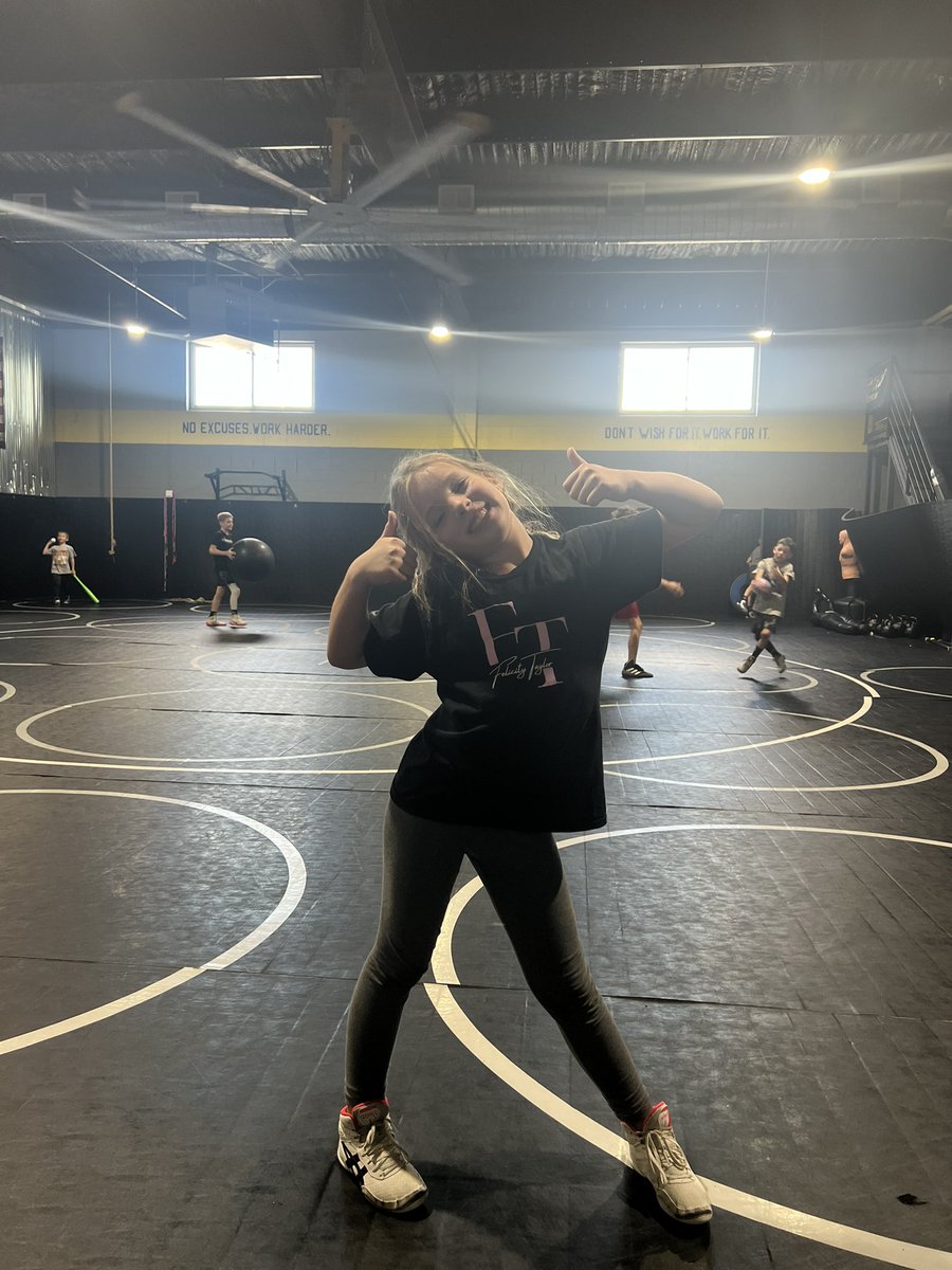 LadyCat Wrestling tweet media