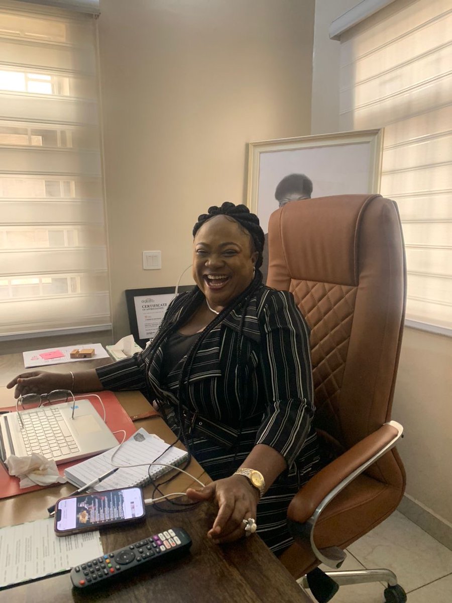 Cyberbyte_ng's tweet image. Make welcome!
Our guest.. Mr. Sanusi Olusegun MD/CEO of @spoutpay as he joins us to welcome our CEO, Madam Jacklyn Okafor, back to the office and to add color to her birthday arrears celebration.