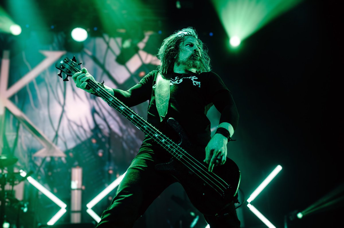 Kerry and the band rocked the stage at <a href="/013/">013 Poppodium</a> to kick off the From Hell I Rise Tour run in Europe!

📸: <a href="/FemkeValksPhoto/">Femke</a>