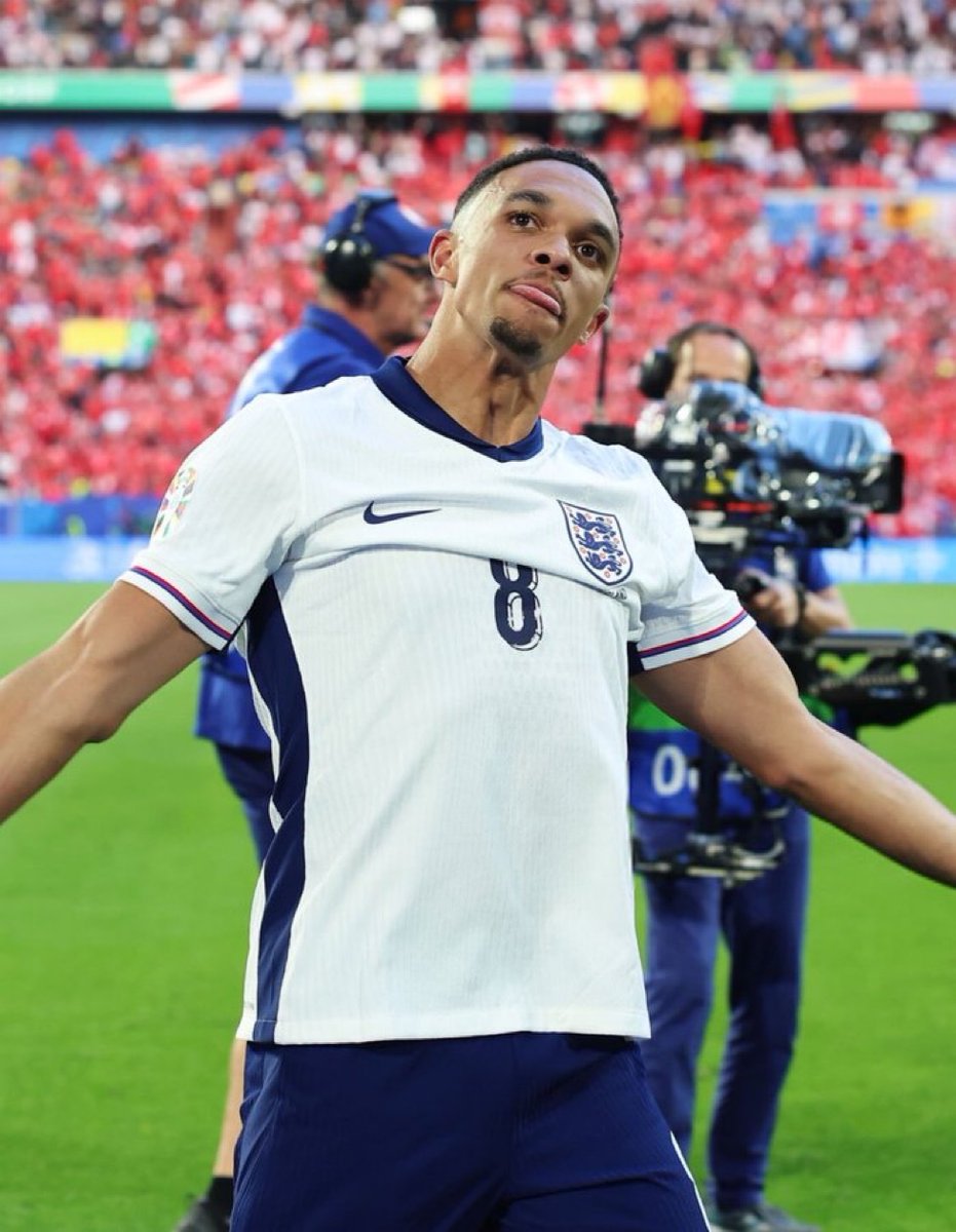 ✅ Cole Palmer
✅ Jude Bellingham
✅ Bukayo Saka
✅ Ivan Toney
✅ Trent Alexander-Arnold

England's perfect penalty takers. 🏴󠁧󠁢󠁥󠁮󠁧󠁿