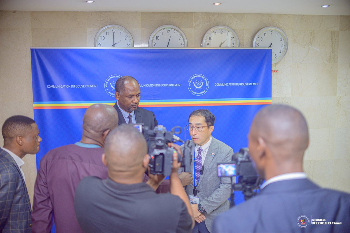 ImbaJonathan2's tweet image. La presse, un outil puissant pour informer l’opinion publique

Ce samedi, 06/07/2024 le Responsable Pays de la coopération japonaise @JicaRdc a été reçu par l’Excellence #Ephraim_Akwakwa au sein de son cabinet de travail le @MinEmploiTraRDC à Kinshasa.

Crédit Photo : #Cellcom