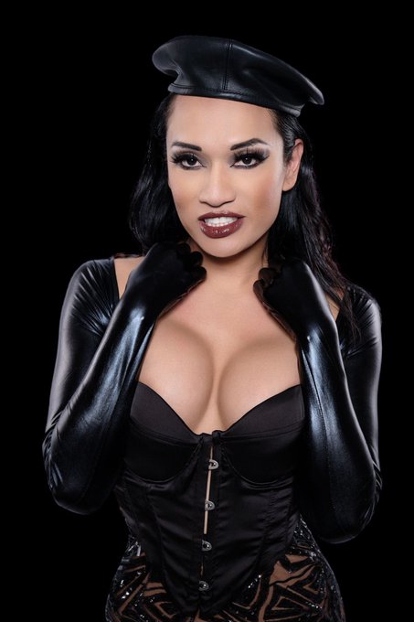 Last day in Virginia Beach&hellip; Tysons Corner, Va 7/7-7/9 https://t.co/Ww0MuZIoIu<a href="/tag/freakygeeks"class="tags"><span>#freakygeeks</span></a>