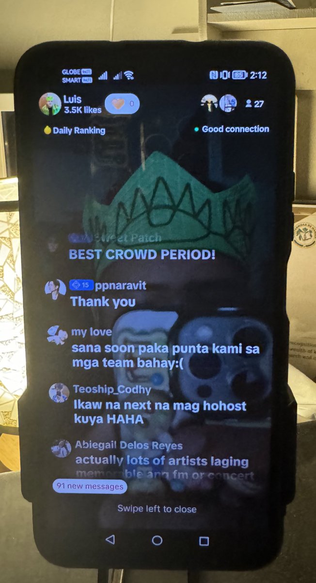 luithcrewthe's tweet photo. POND CASUALLY VISITING MY LIVE HELLO???!! 😭😭😭

#OGPPFANDAYxMANILA
#GMMTVFANDAY13
#PPxFANDAY13inManila 
#pondphuwin https://t.co/PC61ls9AaX
