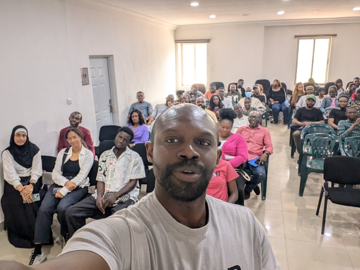 SuperSanusi tweet media