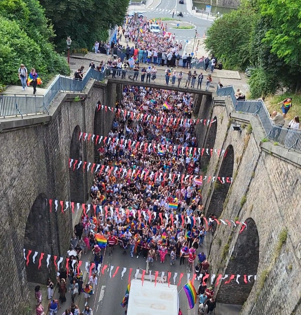 Merveilleuse Pride au Mans avec 6000 personnes, sous le signe de la tolérance et du respect