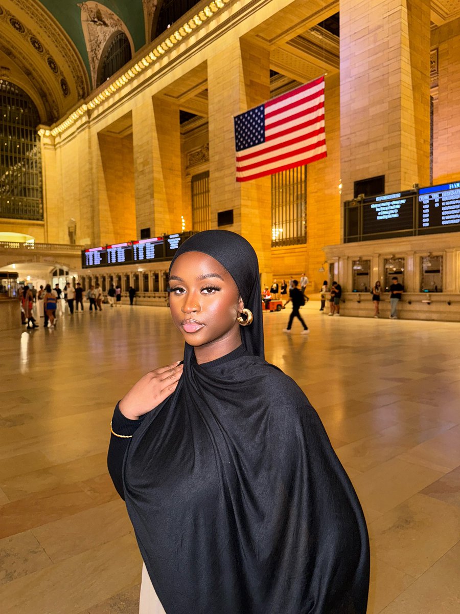ikhadyc's tweet photo. Xoxo Gossip Girl💅🏾 
if you know you know https://t.co/to0NSSLV45