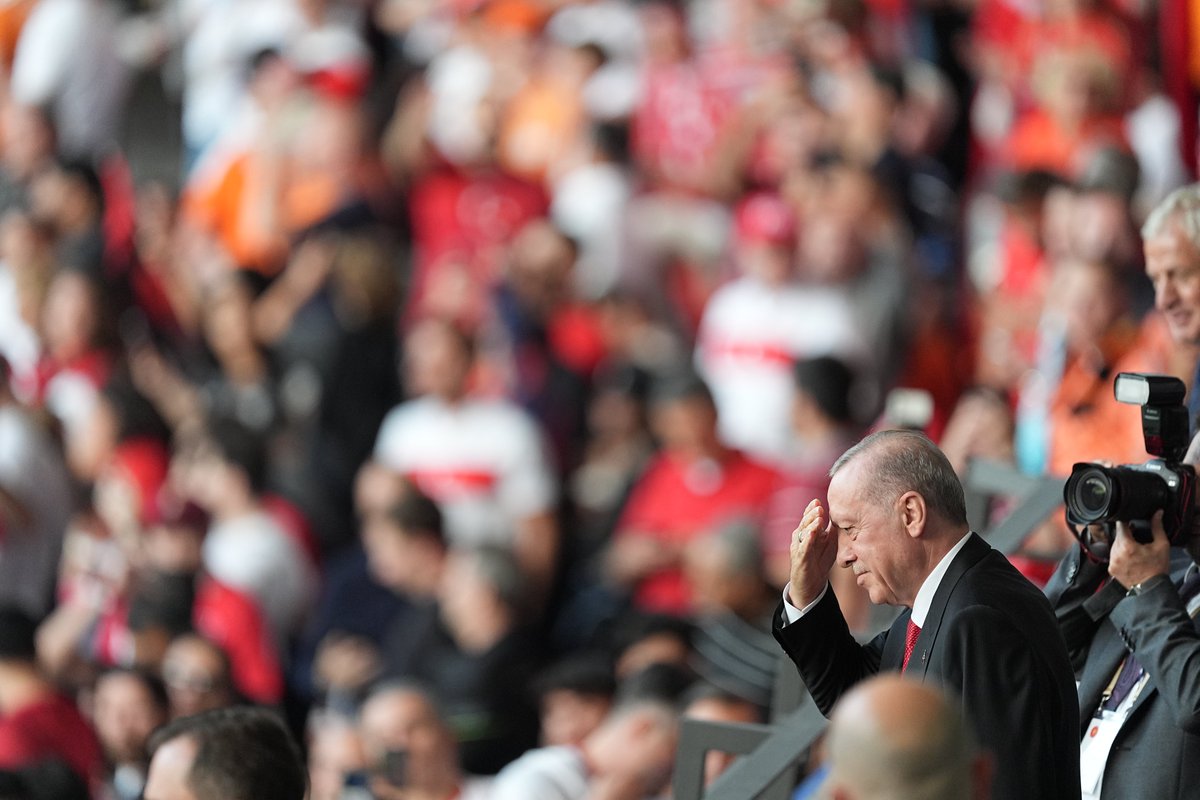 Cumhurbaşkanımız <a href="/RTErdogan/">Recep Tayyip Erdoğan</a>, Berlin Olimpiyat Stadı'nda. #BizimÇocuklar 🇹🇷
