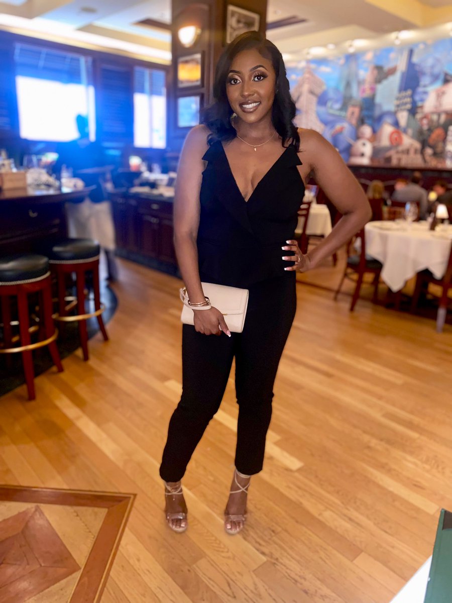 _NaturalBeauty0's tweet photo. Amber B., MSW, LGSW ♥️ https://t.co/sYxEeog6xd