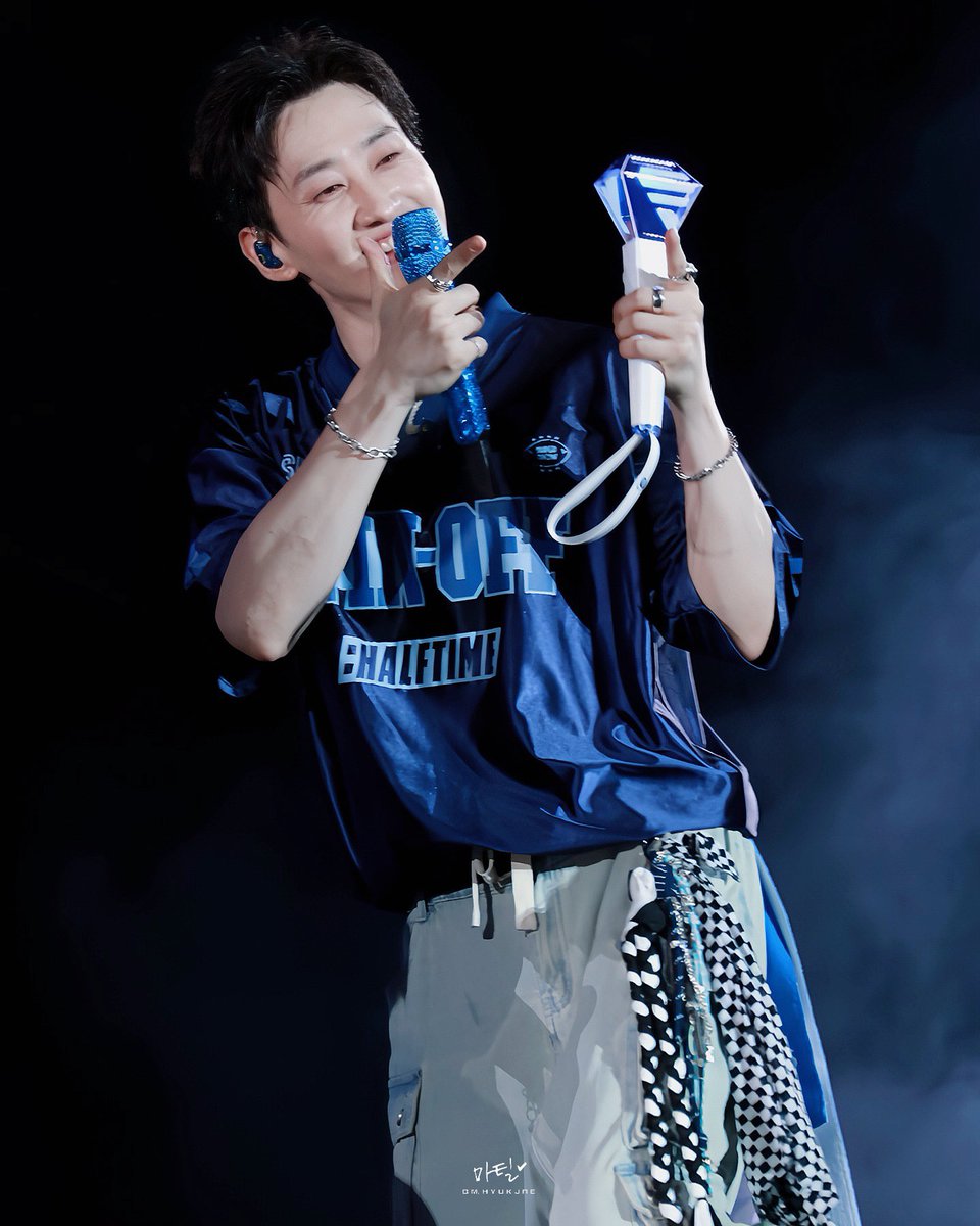 BmHyukjae's tweet photo. 240706 | Super Show Spin-Off: Halftime in Bangkok | Eunhyuk 3p

@AllRiseSilver 

#EUNHYUK #은혁 
#슈퍼주니어 #슈주
#SuperShow_Spinoff_Halftime 
#SUPERSHOW_SPINOFF_HALFTIME_BKK https://t.co/kdThvAPXOD