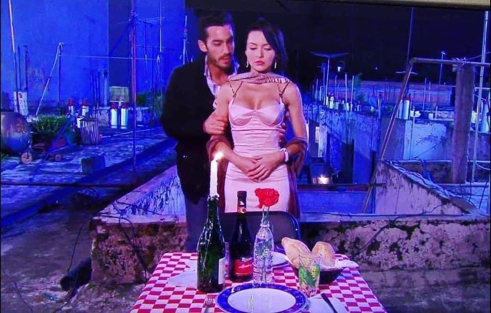 Te Perdónanos Teresa, toda una generación te juzgó mal… qué onda con el nadaqueveriento del Mariano y su sorpresa toda rancia?