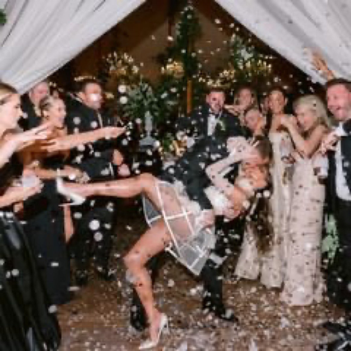 FL1P42's tweet photo. @jmurphpitt @Sachinettiyil This is the backlash this was her at the reception https://t.co/NSGop85YG8