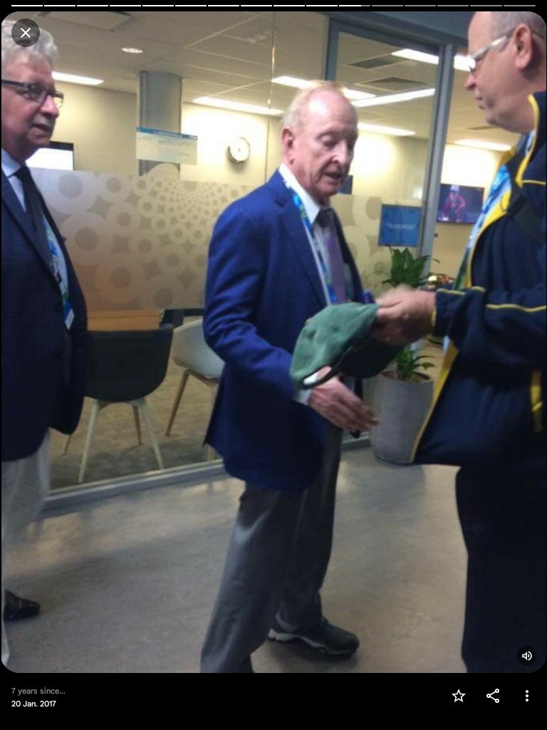 GriffinNewThink's tweet photo. Gotta Love It......A Game for Life.......Aussie Rocky (hometown) tennis fan and @rodlaver @AustralianOpen https://t.co/advucqLnxL