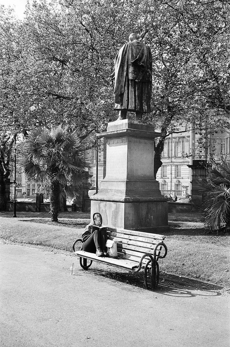 harrylime69's tweet image. In and around Lime Street and William Mount Street on film with a Canon Sureshot Max on #hp5 
#shootfilmstaybroke #streetphotography