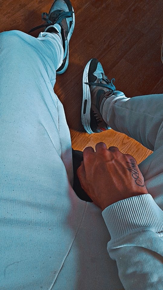 AlphaMaster94's tweet photo. 🫡🫡🫦🫣🤫🤫🤫

#dominate #motivation #submissive #fitness #hustle #success #bdsm #entrepreneur #manfeet #soles #grind #hardwork #gym #winning #workhard #motivate #work  #strength #feetboy #realestate #workout https://t.co/YGaLhI0wtn