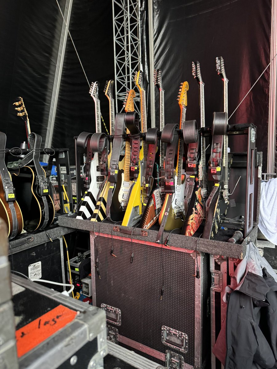 patrickrappmdl's tweet photo. #badenwuerttemberg , #visitbawu , #tourism  - Mega Festival - Pinot und Rock in Breisach https://t.co/MNIxbPDap7