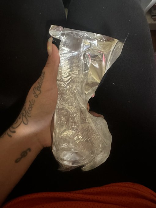 Omg I ordered this on Amazon and&hellip;. wtf ima do w this?!! 🤦🏻&zwj;♀️ I need to pay more attention https://t<a href="/tag/gangbang"class="tags"><span>#gangbang</span></a><a href="/tag/creampie"class="tags"><span>#creampie</span></a><a href="/tag/cumslut"class="tags"><span>#cumslut</span></a><a href="/tag/cumdump"class="tags"><span>#cumdump</span></a><a href="/tag/dmvfreaks"class="tags"><span>#dmvfreaks</span></a>