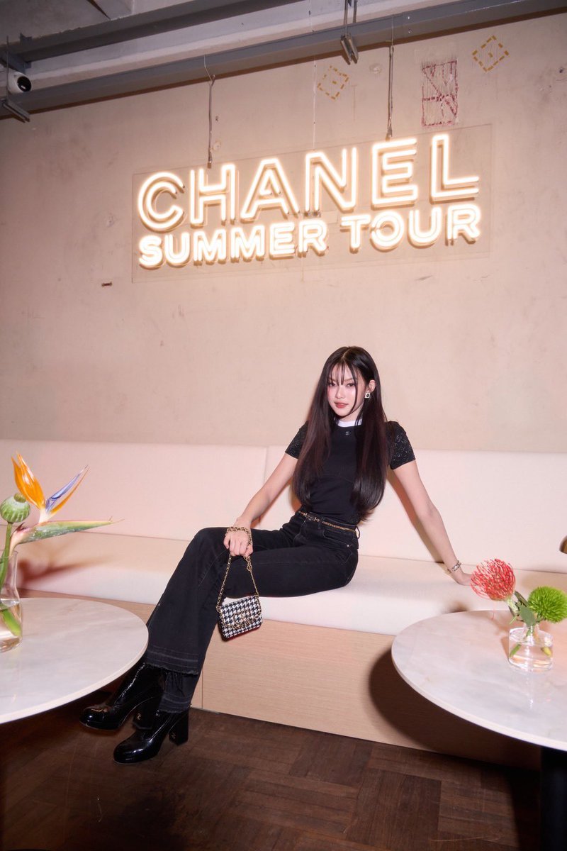 มึง chanel เข้าน้องมิ้นแล้ว ถูกที่ถูกเวลามาก สวยชิบหายยย ฮือออออ 😭🙏🏻