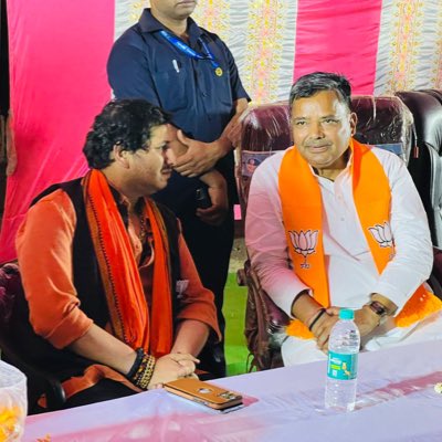 pawan8315's tweet photo. #NewProfilePic https://t.co/aJzmKbn2wB