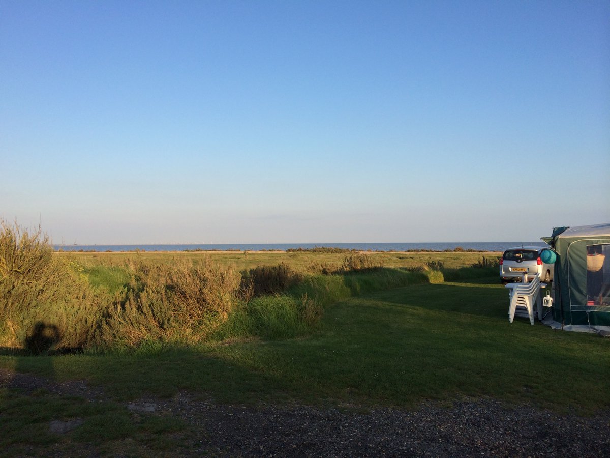 aroundaboutbrit's tweet photo. β Campsite Essex β
β β β β β
"We love the vibe at Fen Farm. Itβs got a chilled buzz about it. Itβs our second trip and we will definitely be back."
π Campsite
https://t.co/6CB2fFHLEM
#EastMersea #Essex #England #Holiday #Travel #VisitEssex #BookDirect #Staycation https://t.co/Gl7ljlhZeI
