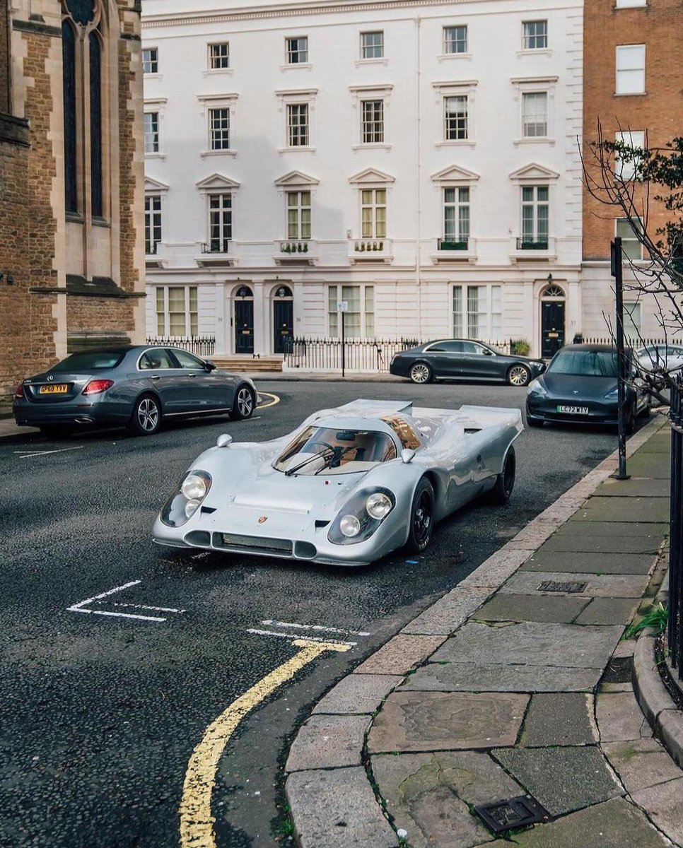 Street legal Porsche 917 in London🇬🇧
#classiccars